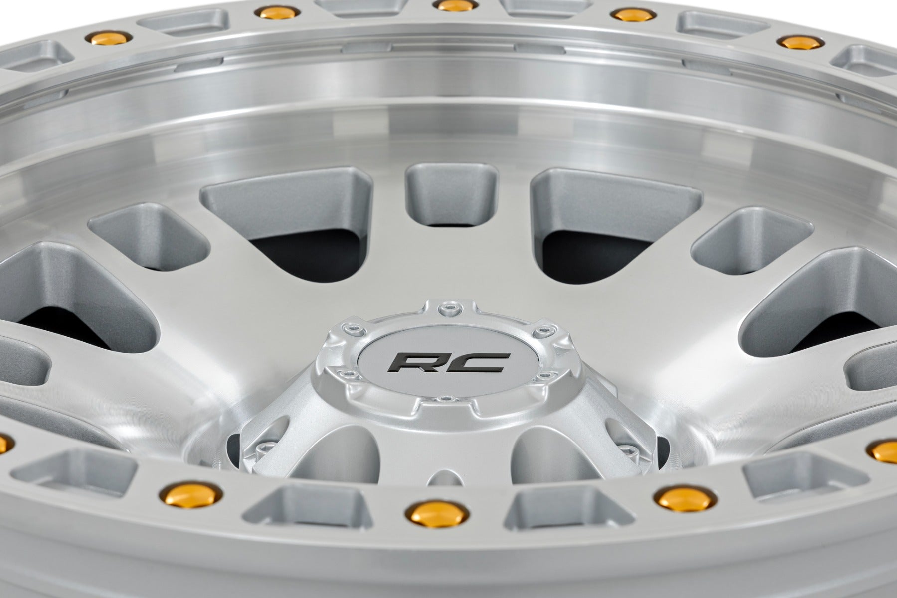 Rough Country 82 Series Wheel | One-Piece | Full Machined | 15x8 | 5x4.5 | -19mm