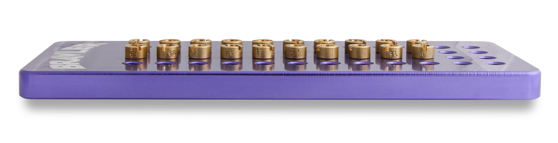 br-7801_02.jpg