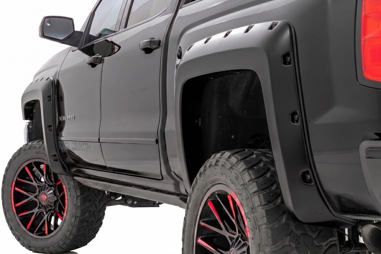 Pocket Fender Flares | 5'9" Bed | GB8 Mosaic Black | Chevy Silverado 1500 (14-18 & Classic)