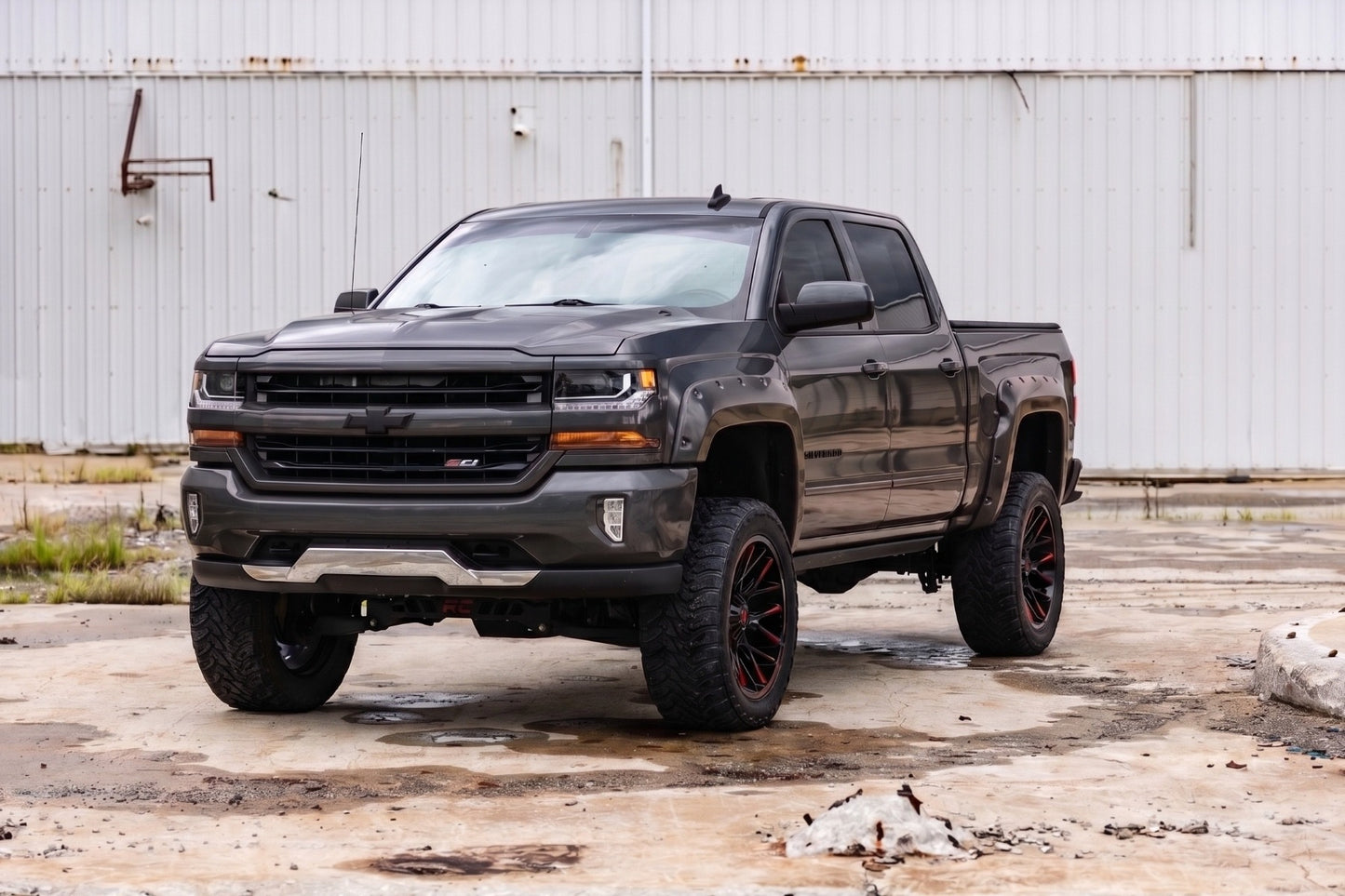 Pocket Fender Flares | 6'7" & 8' Bed | GJI Shadow Gray | Chevy Silverado 1500 (14-18)/2500HD
