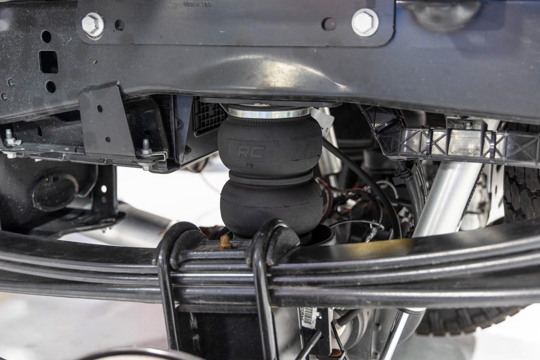 Air Spring Kit | Ford F-250/F-350 Super Duty 4WD (2017-2026)