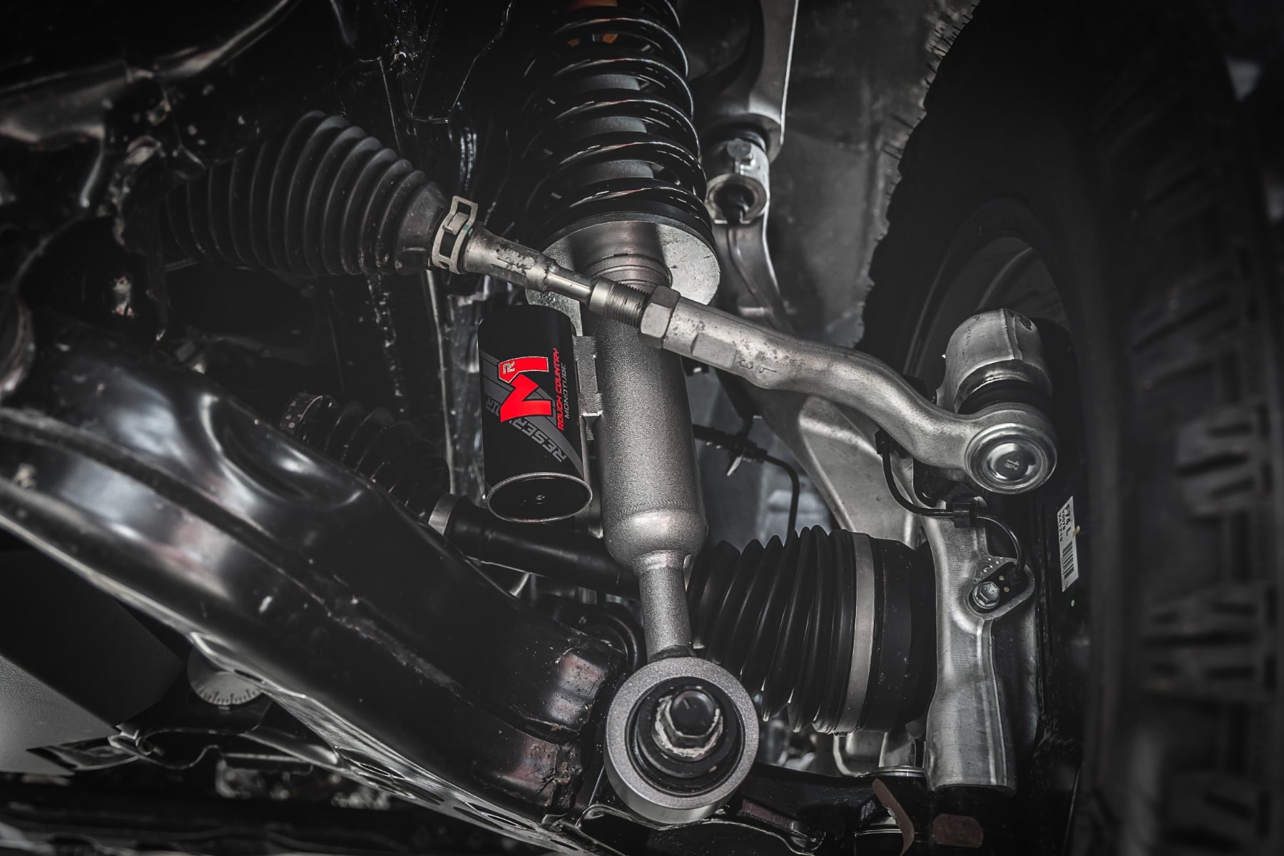 M1R Reservoir Loaded Struts | Adjustable Height | Front | 3.5 Inch | Toyota 4Runner (25-26)
