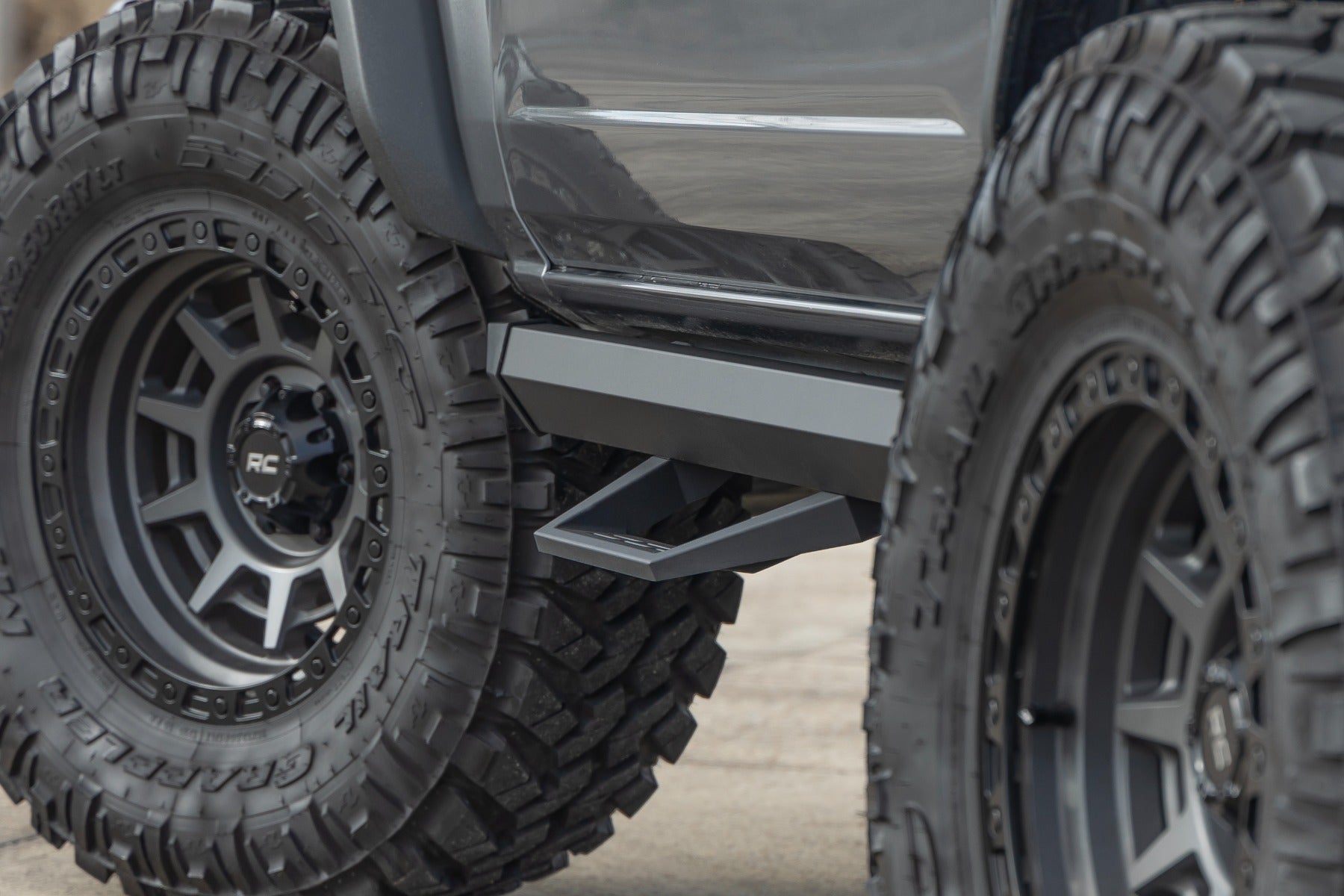SRL2 Adjustable Aluminum Step | 2 Door | Ford Bronco (2 Door) 4WD (2021-2026)