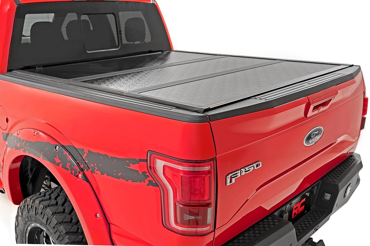 Hard Low Profile Bed Cover | 6'7" Bed | Ford F-150 2WD/4WD (04-14)
