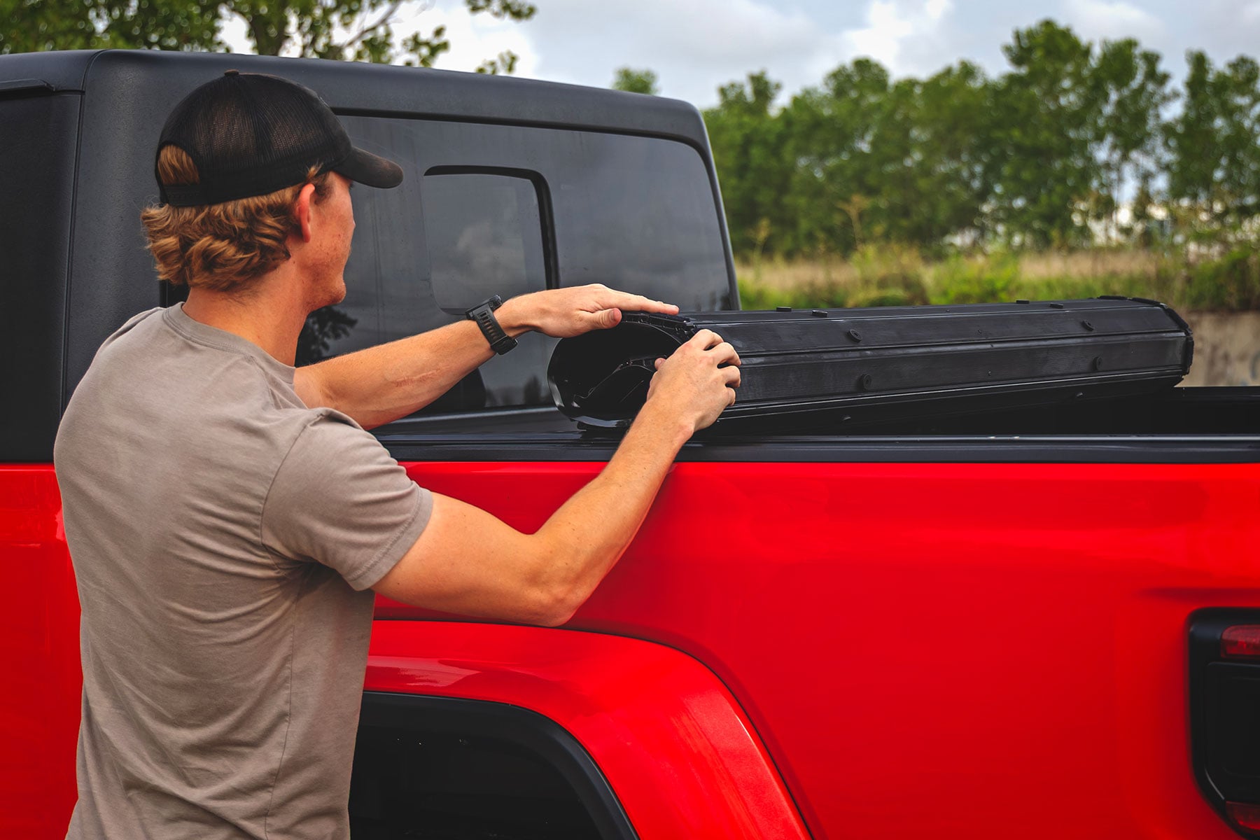 Hard Roll Up Bed Cover | 5' Bed | Jeep Gladiator JT 4WD (2020-2026)
