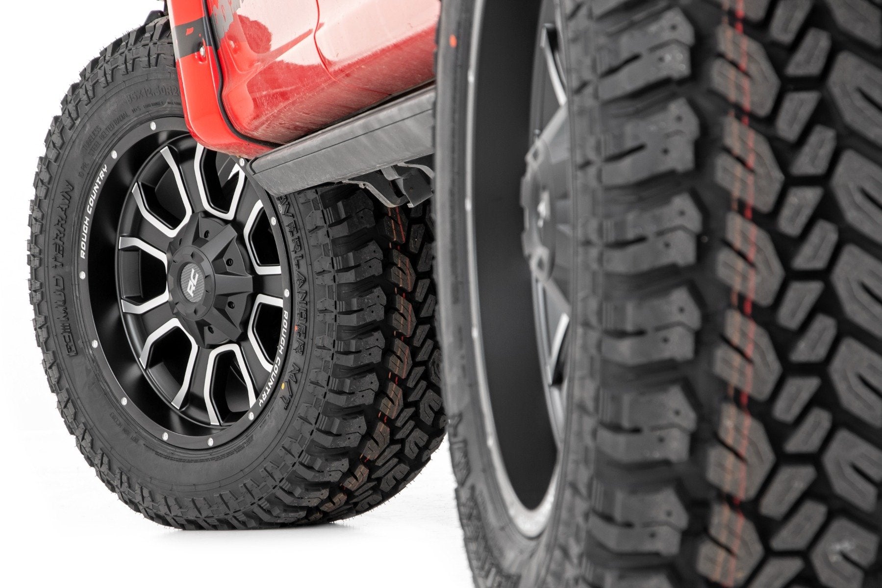 35x12.50R20 Rough Country Overlander M/T