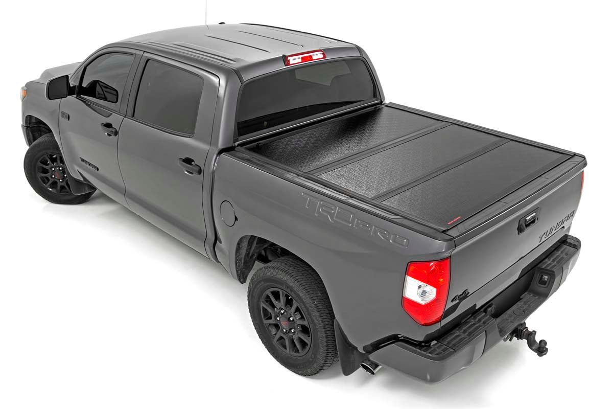 Hard Low Profile Bed Cover | 5'7" Bed | Toyota Tundra (07-21)