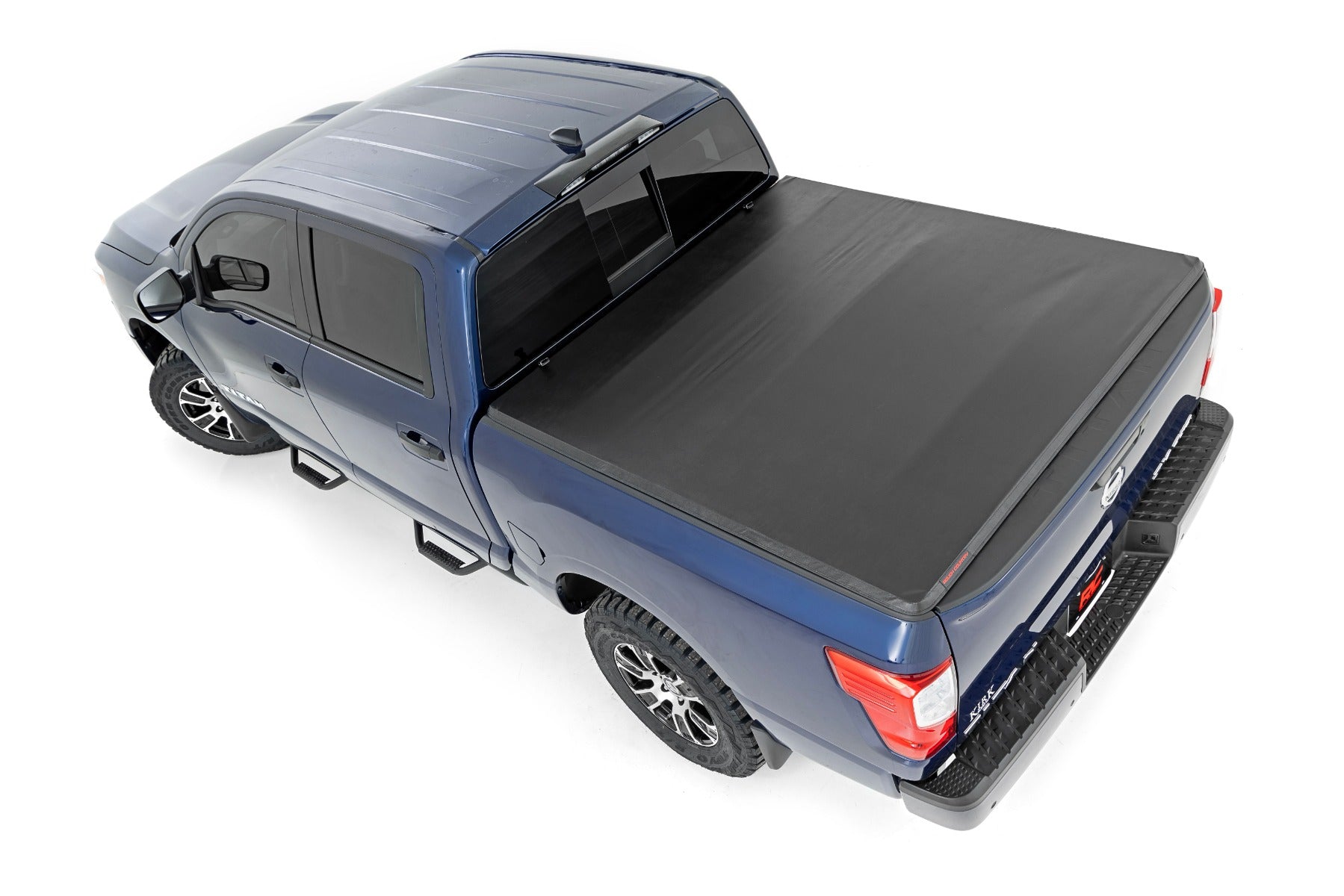 Soft Tri-Fold Bed Cover | 5'7" Bed | No Utl Trk | Nissan Titan (17-23)