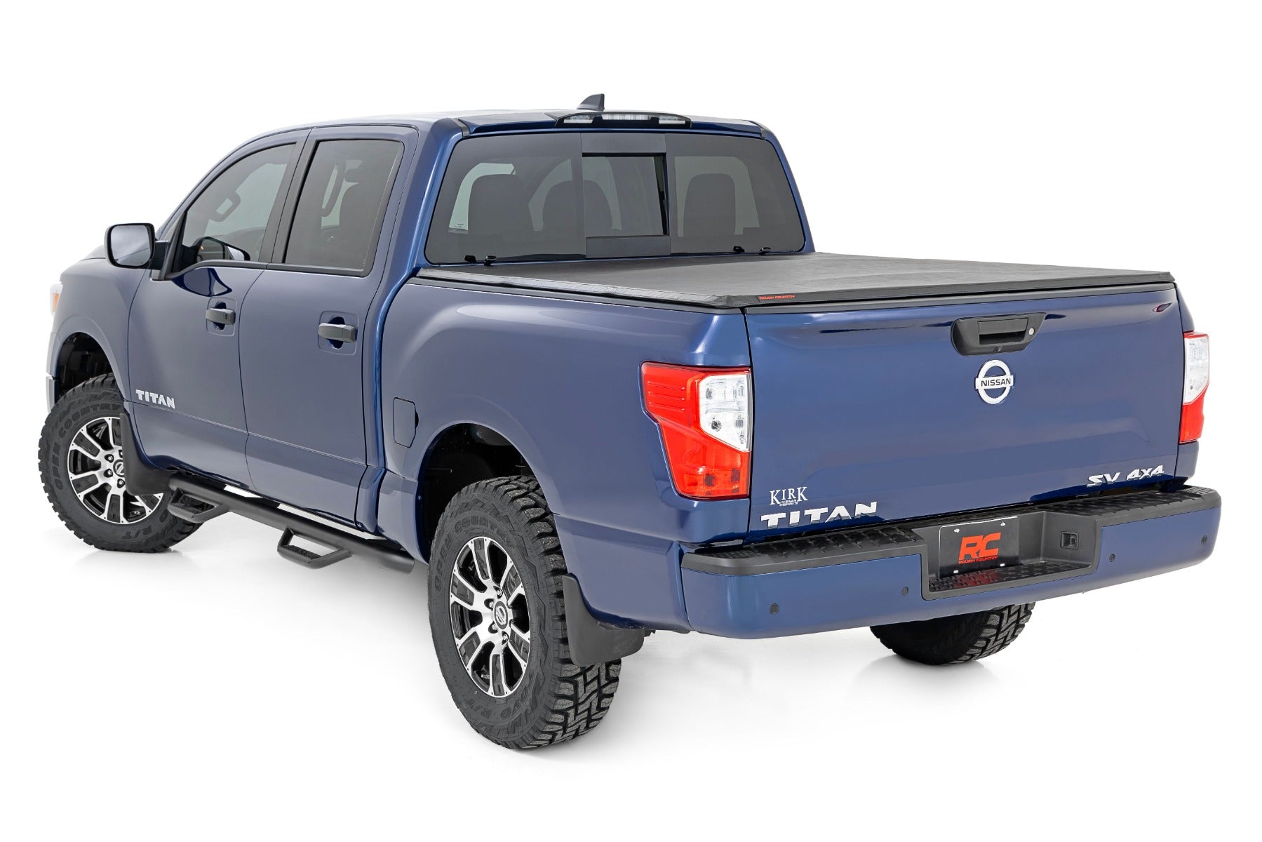 Soft Tri-Fold Bed Cover | 5'7" Bed | No Utl Trk | Nissan Titan (17-23)